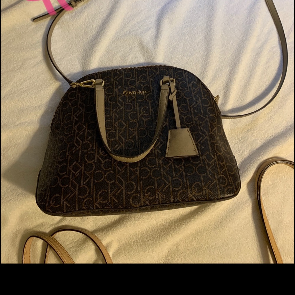 Calvin Klein crossbody